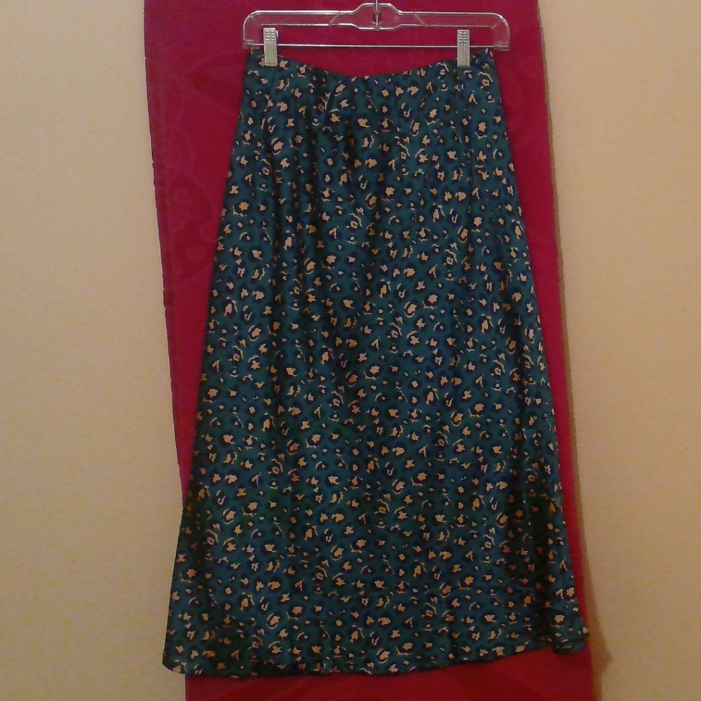 Leopard Print Midi Skirt